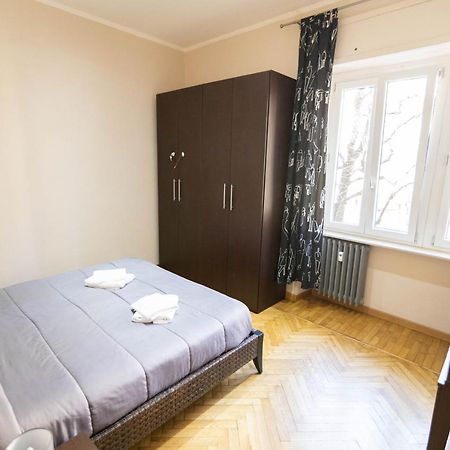 Grazioso Bilocale Comodo Ai Servizi Apartman Cuneo Kültér fotó