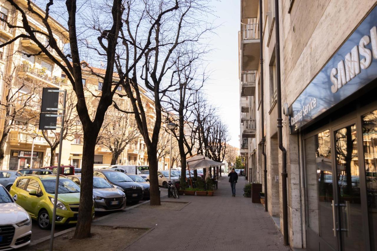 Grazioso Bilocale Comodo Ai Servizi Apartman Cuneo Kültér fotó